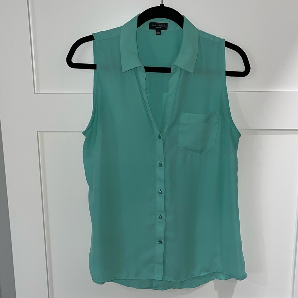 The Limited sleeveless blouse, functional buttons.